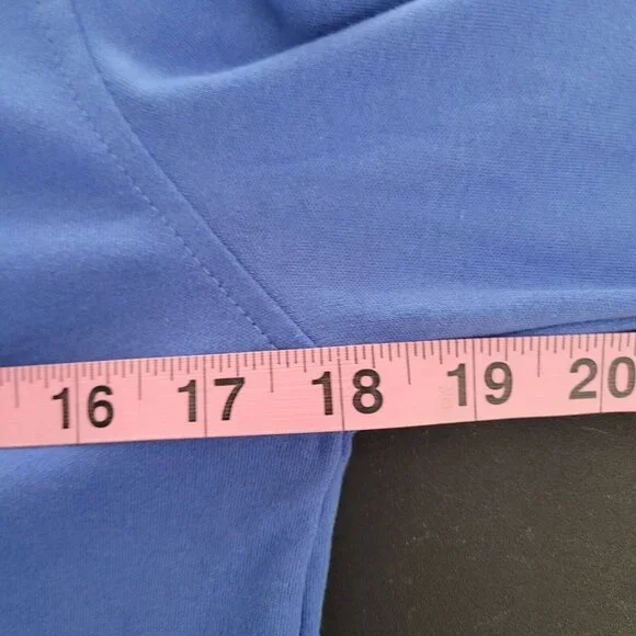 Vintage MC Sportswear T Shirt Womens S Christmas Graphic Long Sleeve Top Y2K - Picture 6 of 8